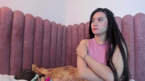 Snapshot of emilyandmarco_ chatting on 11.04.25 Emilyyy online show from 11.04.25