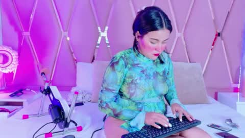 Emily online show from 05.29.26