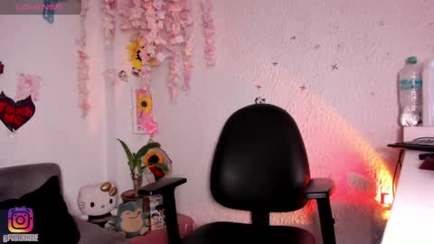 Emily online show from 04.28.26