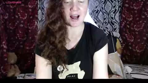 Snapshot of emilydoth chatting on 10.14.25 EmilyDoth online show from 10.14.25