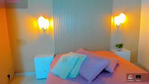 EMILY online show from 11.23.25