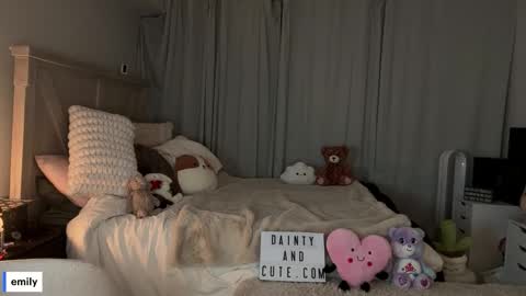 emilyfawn online show from 03.05.26