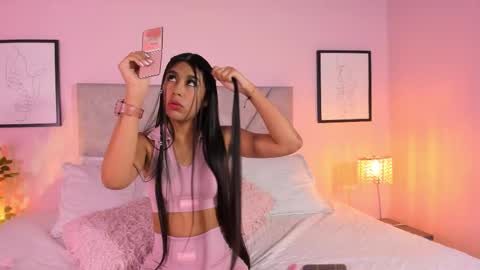 Snapshot of emilyh_ chatting on 03.10.26 Emily online show from 03.10.26