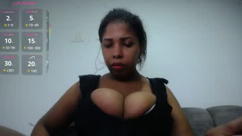 Snapshot of emilyhines__ chatting on 07.31.26 Emilyhines online show from 07.31.26