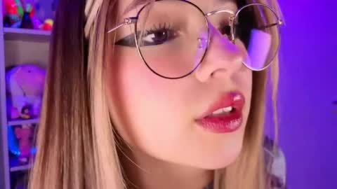 VALEEEN online show from 04.21.26