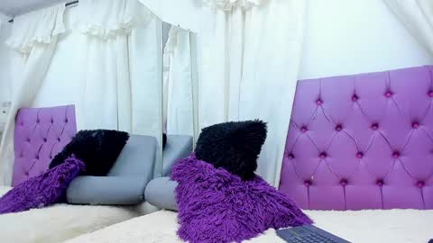 Emily online show from 12.29.24