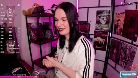 Julia Lamperouge online show from 01.06.26