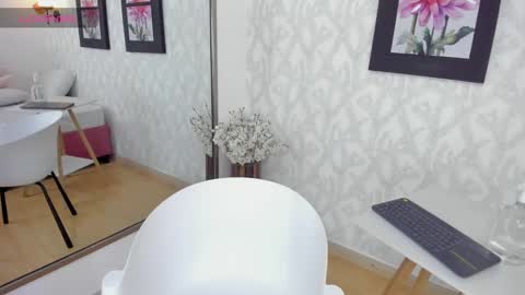 Summer 3 online show from 01.15.25