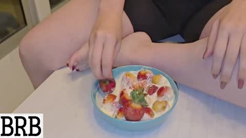 Summer 3 online show from 11.17.25