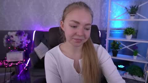 Snapshot of emilysunshines chatting on 12.04.25 MY NAME IS Emily WELCOME EVERYONE I WILL BE HAPPY TO GIVE YOU WHAT YOU HAVE DREAMED OF FOR SO LONG online show from 12.04.25