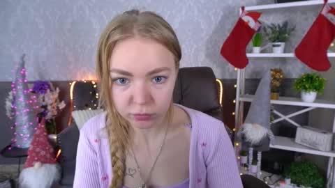 Snapshot of emilysunshines chatting on 12.21.25 MY NAME IS Emily WELCOME EVERYONE I WILL BE HAPPY TO GIVE YOU WHAT YOU HAVE DREAMED OF FOR SO LONG online show from 12.21.25