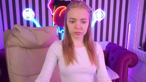 Snapshot of emilysunshines chatting on 04.17.26 MY NAME IS Emily WELCOME EVERYONE I WILL BE HAPPY TO GIVE YOU WHAT YOU HAVE DREAMED OF FOR SO LONG online show from 04.17.26