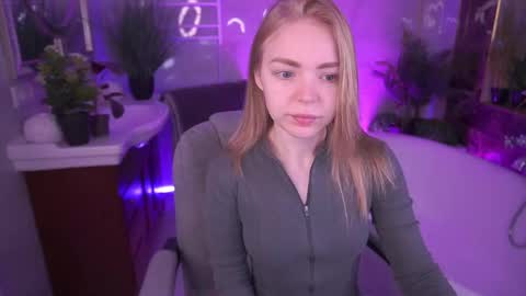 Snapshot of emilysunshines chatting on 04.20.26 MY NAME IS Emily WELCOME EVERYONE I WILL BE HAPPY TO GIVE YOU WHAT YOU HAVE DREAMED OF FOR SO LONG online show from 04.20.26