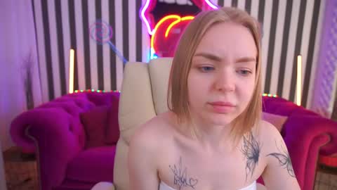 Snapshot of emilysunshines chatting on 04.22.26 MY NAME IS Emily WELCOME EVERYONE I WILL BE HAPPY TO GIVE YOU WHAT YOU HAVE DREAMED OF FOR SO LONG online show from 04.22.26