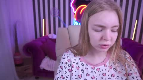 Snapshot of emilysunshines chatting on 04.28.26 MY NAME IS Emily WELCOME EVERYONE I WILL BE HAPPY TO GIVE YOU WHAT YOU HAVE DREAMED OF FOR SO LONG online show from 04.28.26