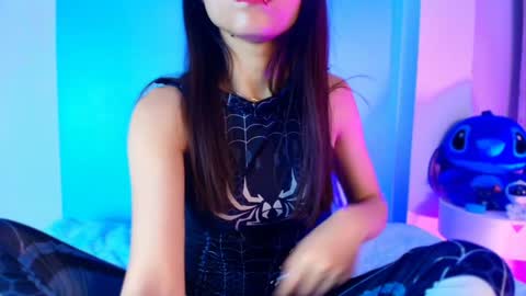 Snapshot of emilywithe_ chatting on 01.24.25    online show from 01.24.25