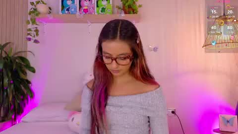 Emily Bank online show from 06.18.26