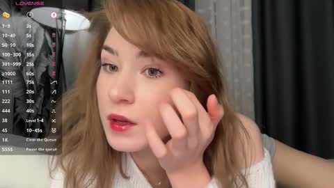 Nadya online show from 10.29.25