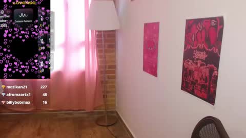 Snapshot of emitaa17228 chatting on 02.17.25 emma online show from 02.17.25