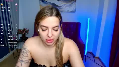 emma__rosss online show from 05.19.26