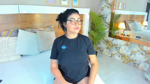 Emma  online show from 02.23.25