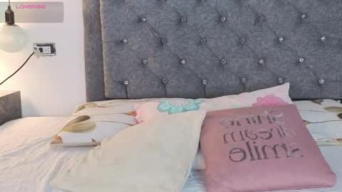 Emma online show from 12.16.25