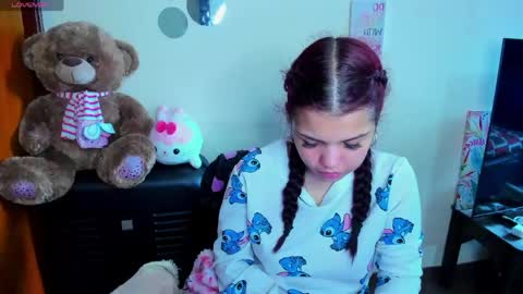 emma_boo_ online show from 04.19.26