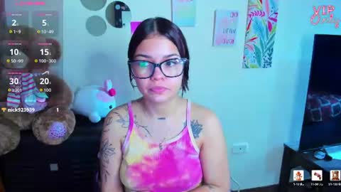 Snapshot of emma_boo_ chatting on 06.30.26 emma_boo_ online show from 06.30.26