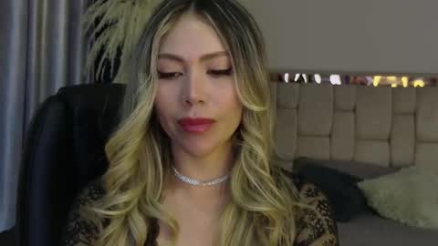 emma coronel online show from 03.05.26