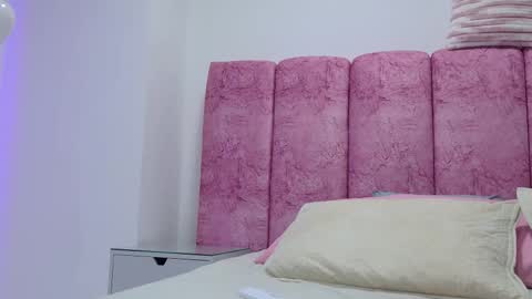 Snapshot of emma_curvy1 chatting on 01.17.26 Emma online show from 01.17.26