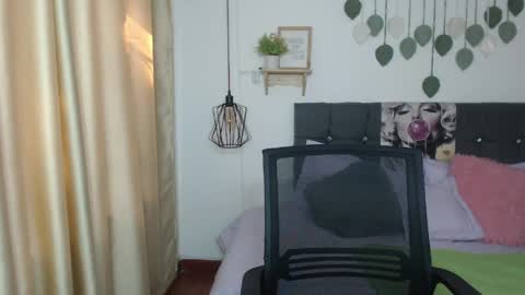 Tell me Emma online show from 04.04.26