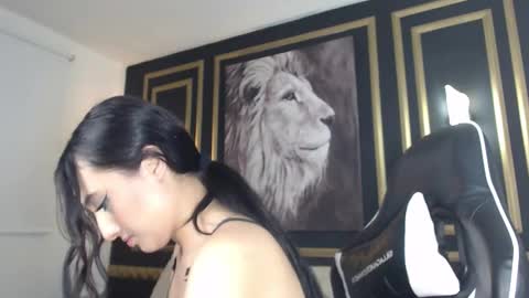 E M M A online show from 02.11.26