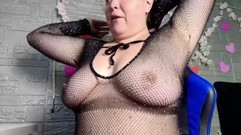 Emma Miel  online show from 11.28.25