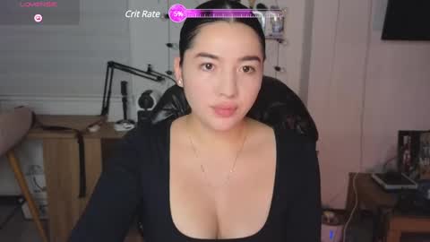 Snapshot of emma_johnson_ chatting on 02.07.25 emma_johnson_ online show from 02.07.25