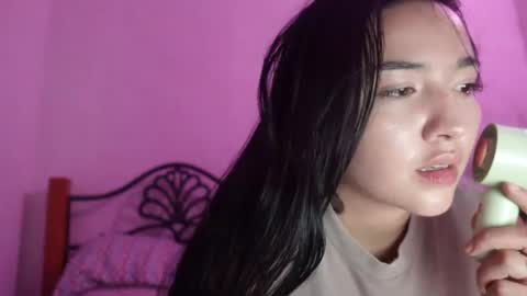 Snapshot of emma_johnson_ chatting on 01.09.26 emma_johnson_ online show from 01.09.26