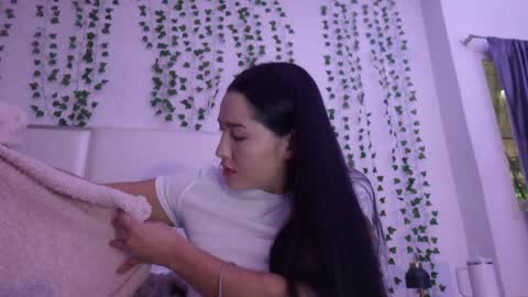 Snapshot of emma_johnson_ chatting on 01.13.26 emma_johnson_ online show from 01.13.26