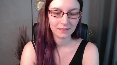 emma online show from 12.14.24