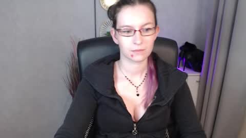 emma online show from 10.01.25