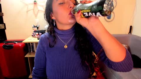 Snapshot of emma_luxy chatting on 01.13.25  emma luxy online show from 01.13.25