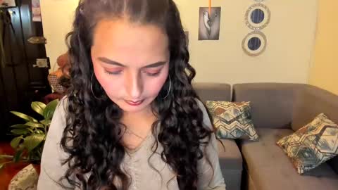 Snapshot of emma_luxy chatting on 02.21.25  emma luxy online show from 02.21.25