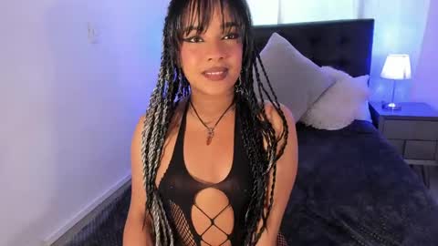 Im Emma online show from 04.20.26
