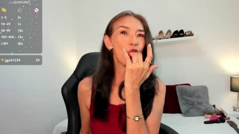 Emma  online show from 05.08.26