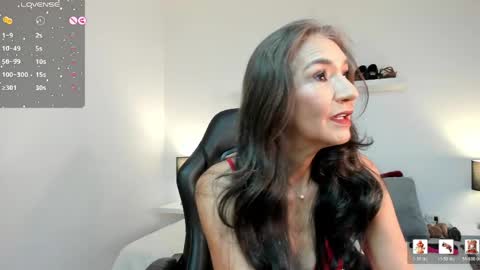 Emma  online show from 05.14.26