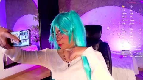     online show from 04.25.26