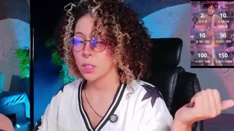 Snapshot of emma_nakamura chatting on 06.27.26 online show from 06.27.26