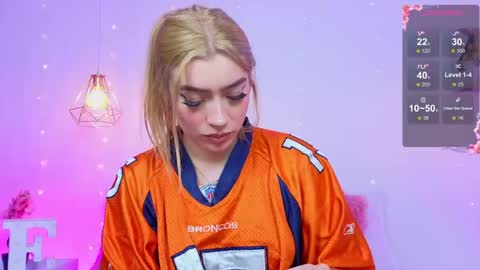 Snapshot of emma_softt chatting on 05.18.26 Emma Softt online show from 05.18.26