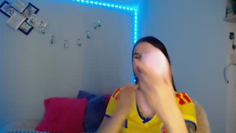 Emma Black online show from 06.17.26