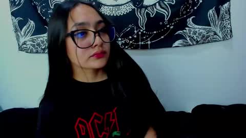 Emma online show from 10.17.25