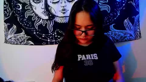 Emma online show from 10.30.25