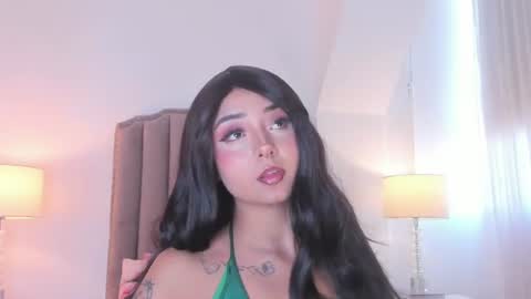 Snapshot of emma_torres__ chatting on 07.08.26 Ema online show from 07.08.26